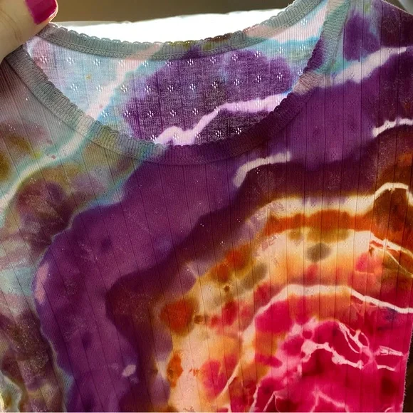 Handmade Geode Tie Dye Tee Womens Size Small Baby Tshirt Colorful Upcycled Multi - Picture 6 of 10